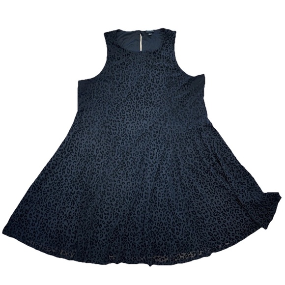 Torrid Black Lined Mesh Flocked Leopard Animal Print Trapeze Dress Size 3 - Picture 2 of 11